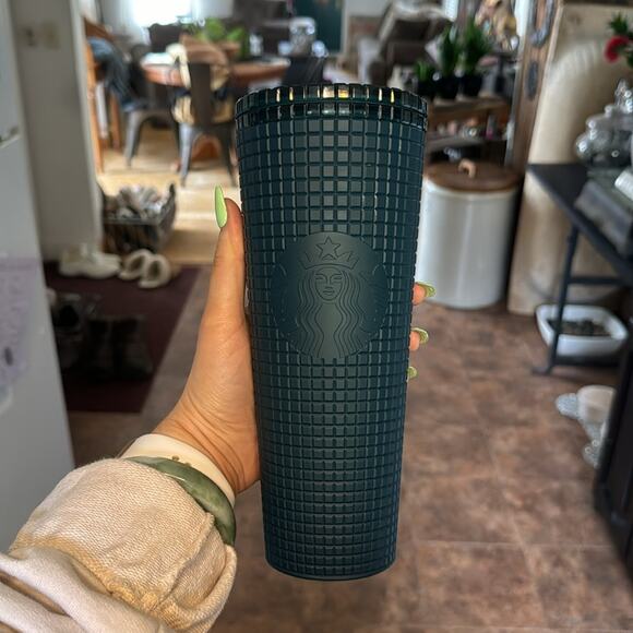 Starbucks 2022 Matte Navy Blue Grind 24 oz tumbler - Picture 5 of 7